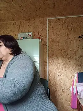 LisichkaOksana live cam on StripChat