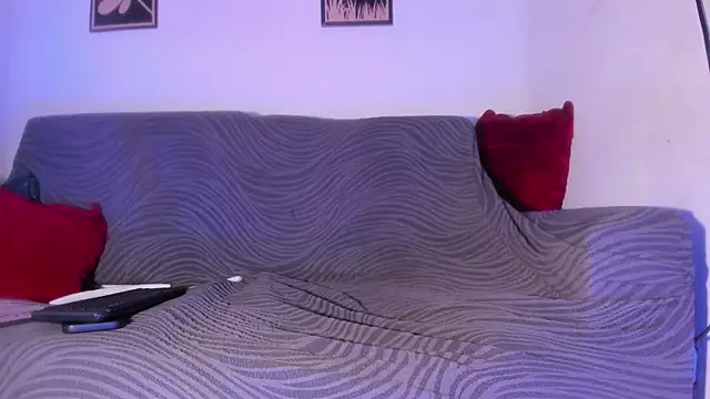 criss_zuri webcam