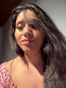 Veronica_Wins_ live cam on StripChat