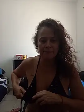 Lilibhet live cam on StripChat