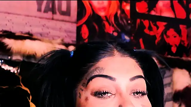 indian_dreamgirl webcam