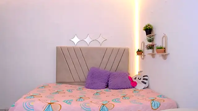 zara_cute webcam