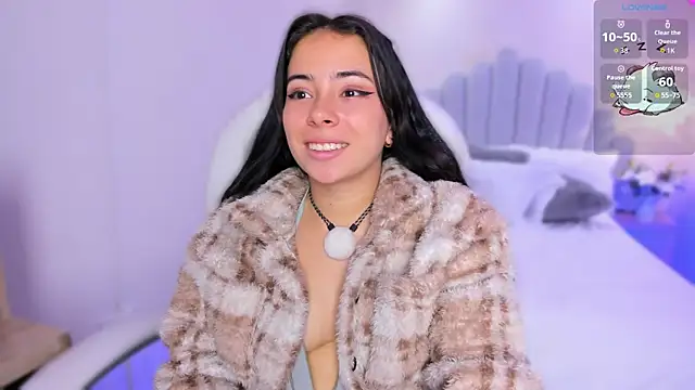 Aishellyng18_ webcam