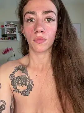 ValenciaTheVixenXX live cam on StripChat