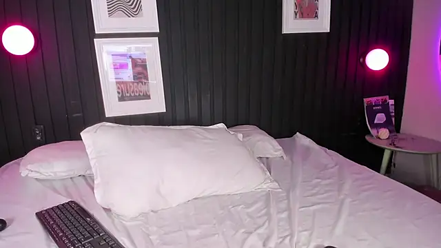 alison_ferrera_ webcam