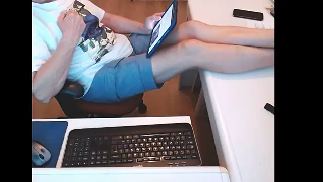 dutchpornking live cam on StripChat