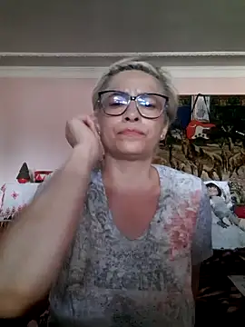 LunaBlaise webcam