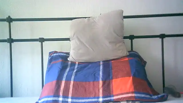 NaughtyCock85 webcam
