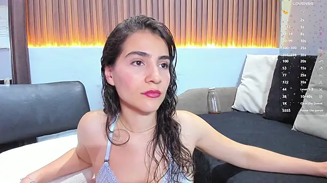 Miranda_doll_ webcam