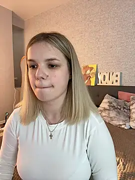 KimEvanss webcam