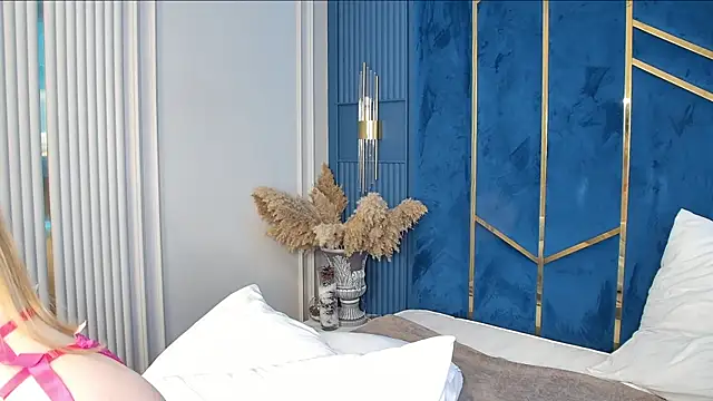 LilianHowards webcam