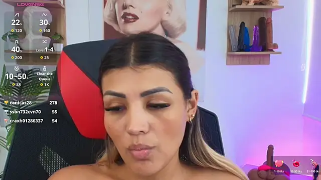 SALOOMEE__ webcam