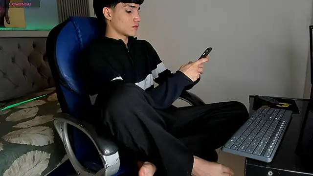SamBlack_ webcam