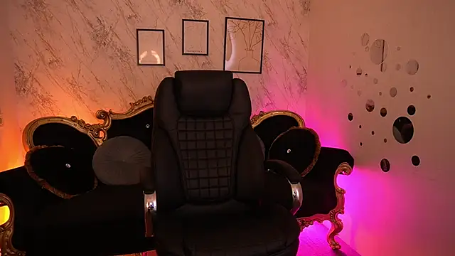 CuteeFoxy webcam
