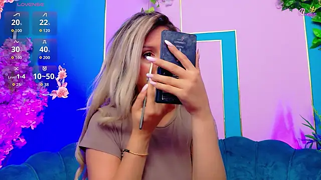 AriannaSins webcam