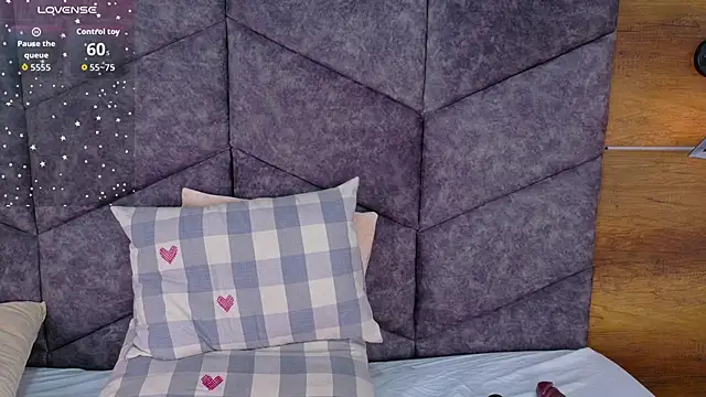 AnnieRouse__ webcam