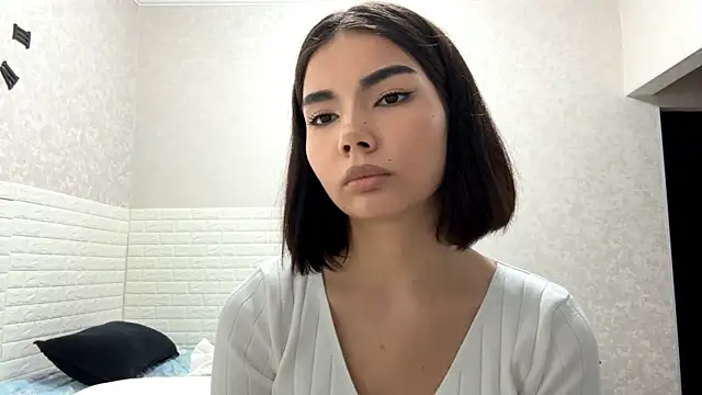 MarylnMonnier webcam