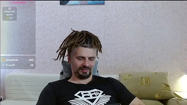 Aestheticguy101 webcam