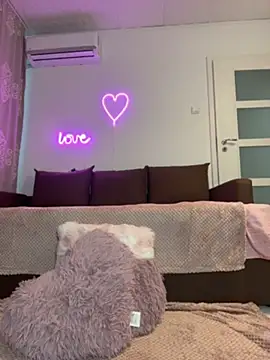 Sabrinedivinee webcam