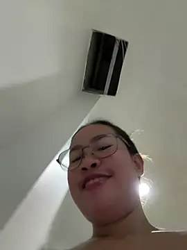 Ponthip webcam