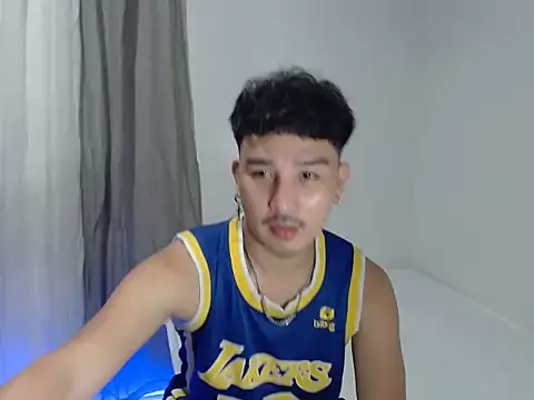 Asian_bigboy webcam