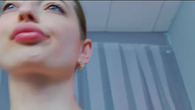 NicoleRosss webcam
