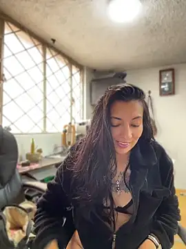 Modella: SALOME_KORLAND