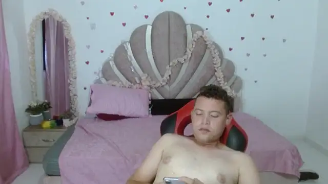 sven_fox723 webcam