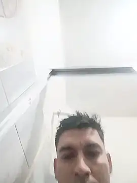 MrSecretSuit webcam
