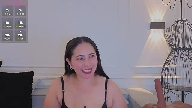 valeriavg live cam on StripChat