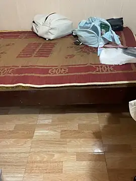 Mina048 webcam