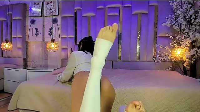 Model: MadisonWood01