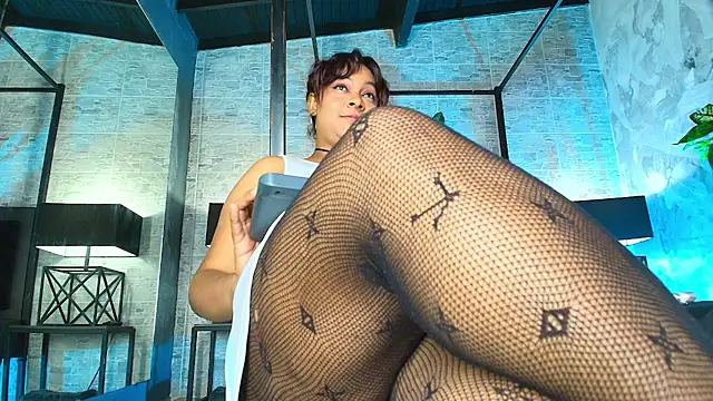 alexa_cruz__