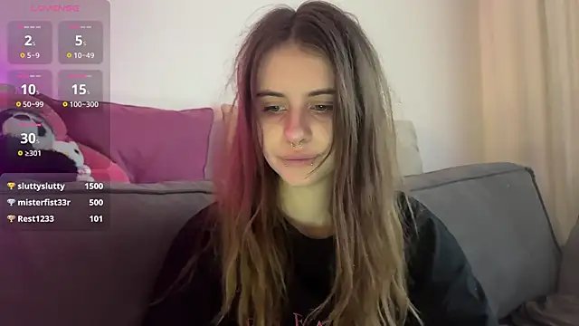 evvaavve live cam on StripChat