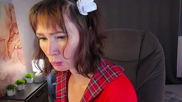 gracekellyyy live cam on StripChat