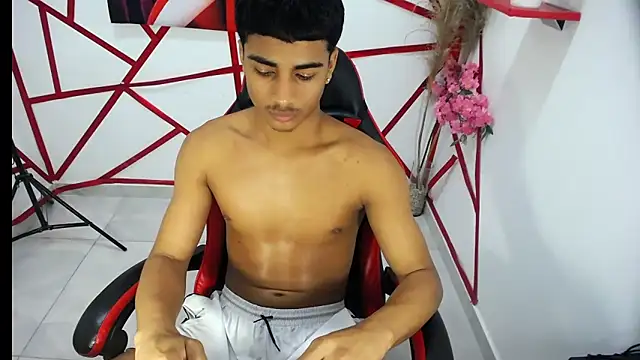 oliver-parker live cam on StripChat