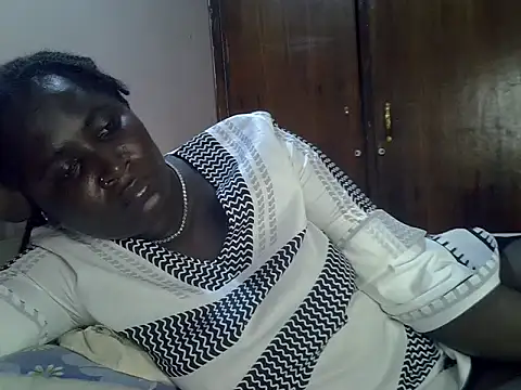 Lilyo66 webcam