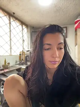 Modella: SALOME_KORLAND