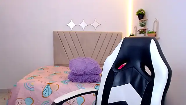 zara_cute webcam