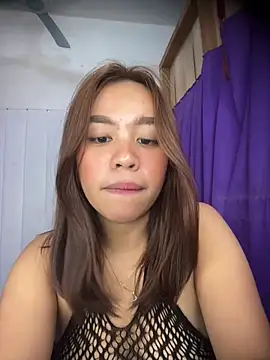 Lovely_apple19 live cam on StripChat