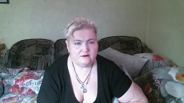 Lana555 live cam on StripChat