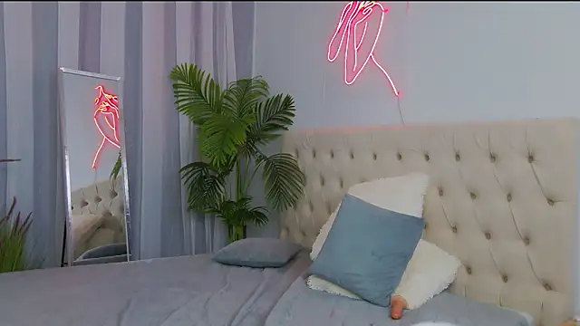 NicoleRosss webcam