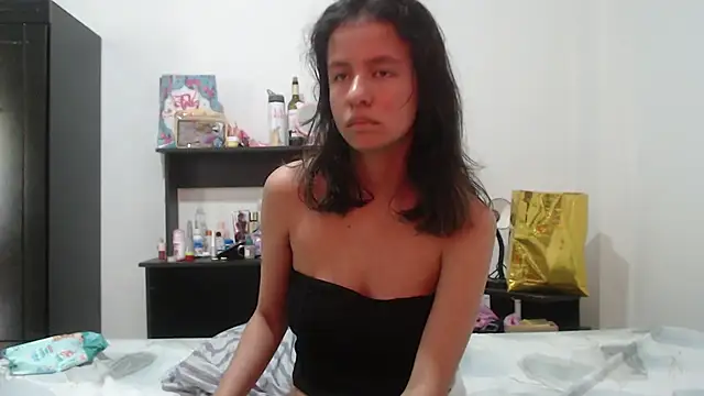 nathaly_jones_ live cam on StripChat
