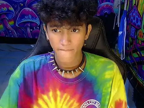 hugekenbigcock webcam