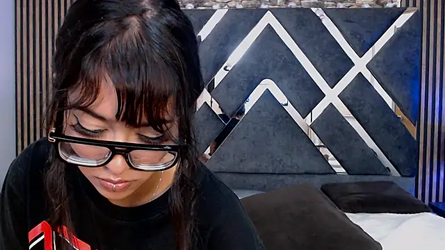 Amy_channel webcam