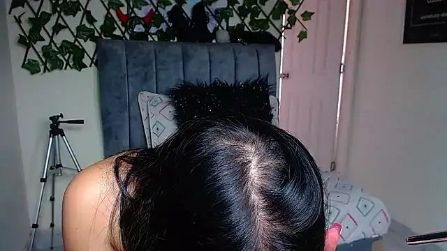 Violettasquirt webcam