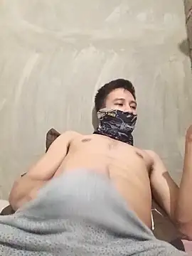 LungedTylenol live cam on StripChat
