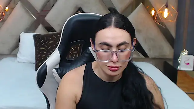 MartinaaFit webcam