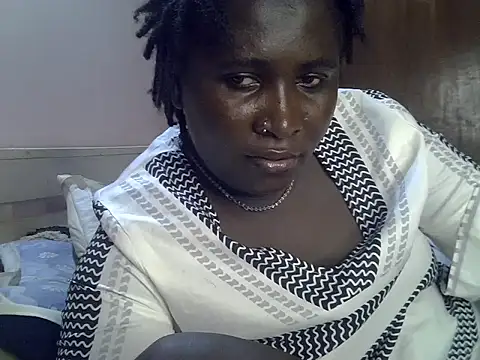 Lilyo66 live cam on StripChat