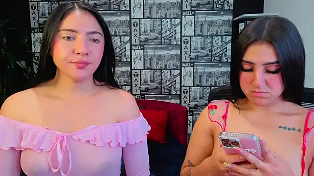 Isa_And_Natasha webcam